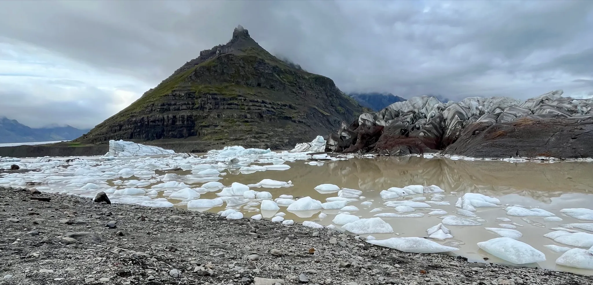 Ledovcový splaz Svínafellsjökull