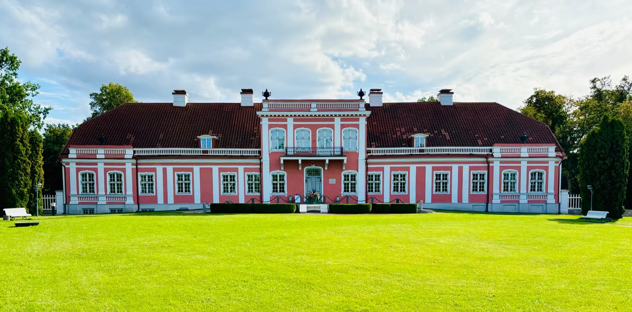 Sagadi manor
