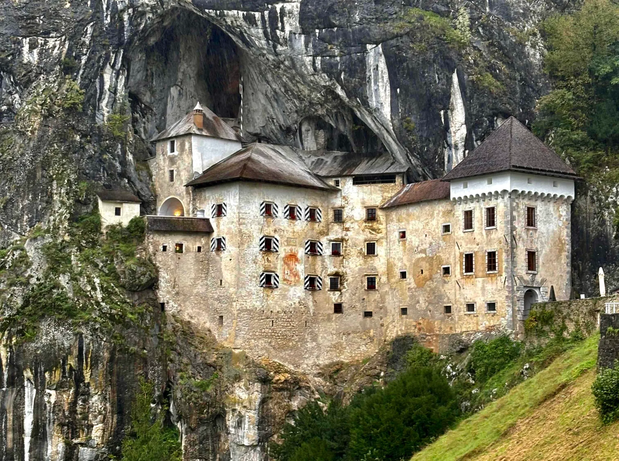 Predjamský hrad